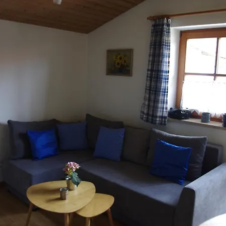 Haus Alpenrebe Lägenhet *