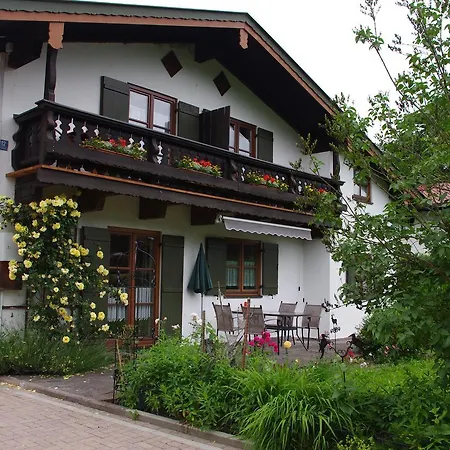 Lägenhet Haus Alpenrebe