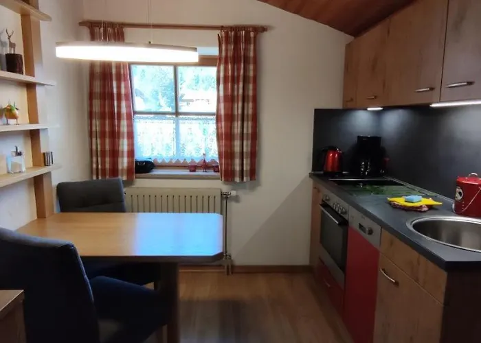 Haus Alpenrebe